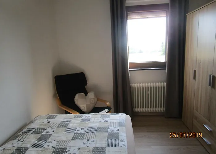 度假居 Schoene Aussicht Esch (Rhineland-Palatinate)