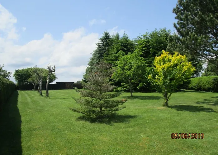 Schoene Aussicht * Esch (Rhineland-Palatinate)